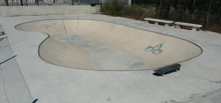 Foto-skatepark-el-palomar-bowl-valencia
