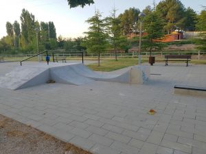 mini-ramp-skatepark-caudete-de-utiel-3