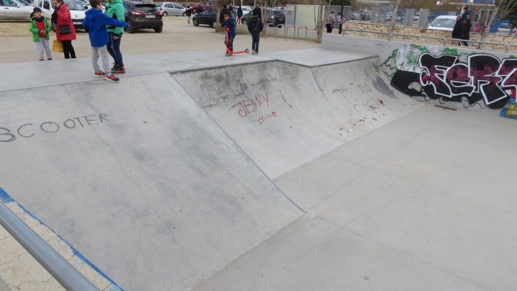 Skatepark-Figueres-foto-3-quarter-plano